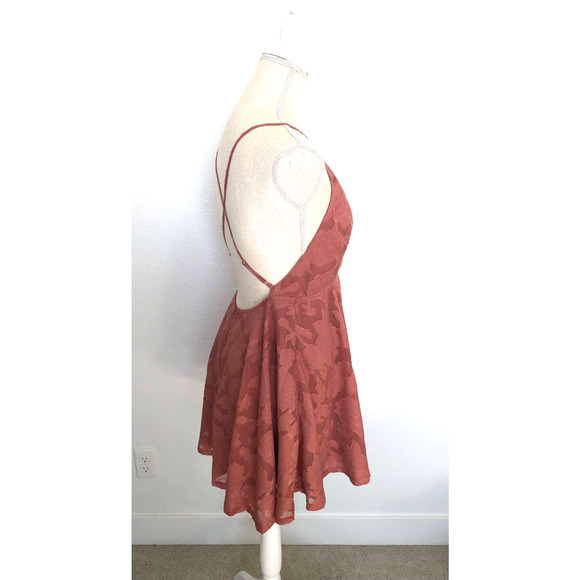 Lulu's Beauty Rose Pink Burnout Floral Mini Skater Dress - S - Picture 8 of 9